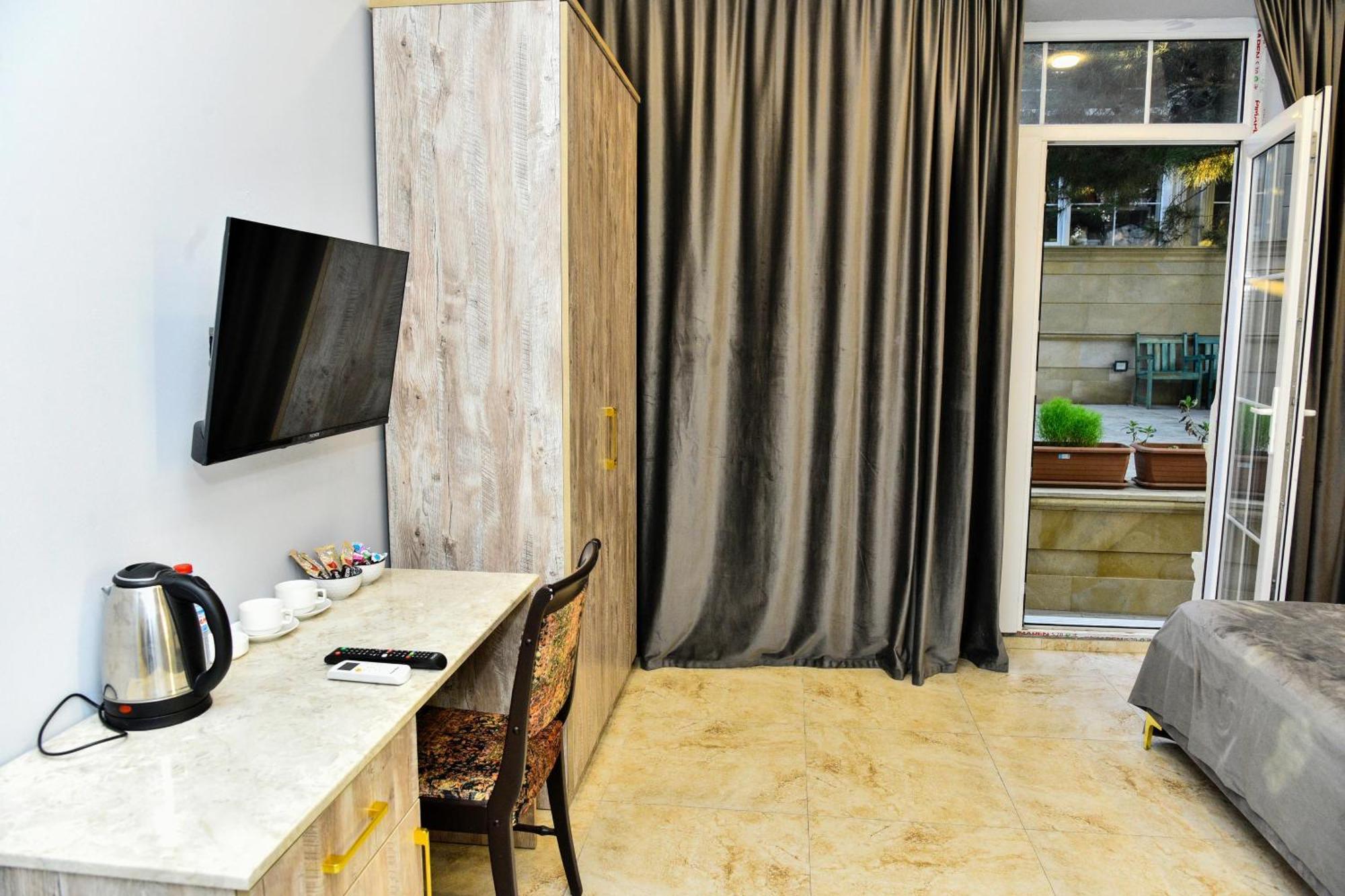 Avrasya Inn Hotel Баку Экстерьер фото